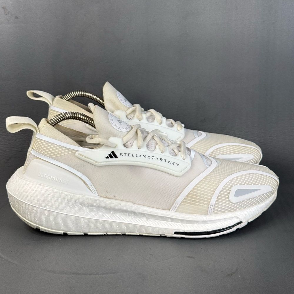 adidas Ultra Boost Light X Stella Mccartney Cloud White Core women size 9.5